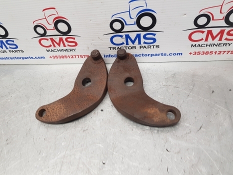 New Holland Tm150 Pick Up Hitch Hanger Arm Kit Lhs Rhs 82006144, 82006147 - Rezervni deo za Brza spojnica: slika 3 New Holland Tm150 Pick Up Hitch Hanger Arm Kit Lhs Rhs 82006144, 82006147 - Rezervni deo za Brza spojnica: slika 3