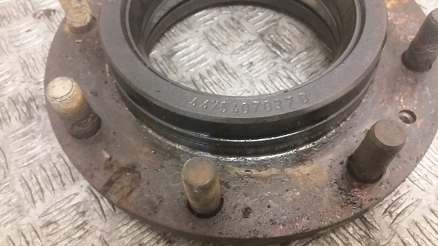 Same, Lamborghini Deutz Agrotron 150 Mk3 Front Axle Hub 04415114, 4475407037 - Glavčina za Traktor: slika 5 Same, Lamborghini Deutz Agrotron 150 Mk3 Front Axle Hub 04415114, 4475407037 - Glavčina za Traktor: slika 5