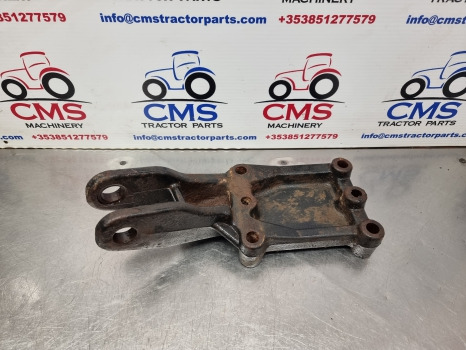 Valtra 6400, 6000, 8000, T1, N, Stabiliser Bracket Rh V34158000, 34158000 - Suspenzija: slika 1 Valtra 6400, 6000, 8000, T1, N, Stabiliser Bracket Rh V34158000, 34158000 - Suspenzija: slika 1