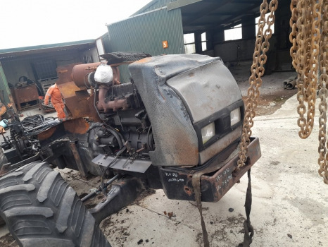 Valtra 6400 Front, Rear Axle, Transmission, Hydraulic, Lift, Pto, Engine Parts - Motor i delovi: slika 2 Valtra 6400 Front, Rear Axle, Transmission, Hydraulic, Lift, Pto, Engine Parts - Motor i delovi: slika 2