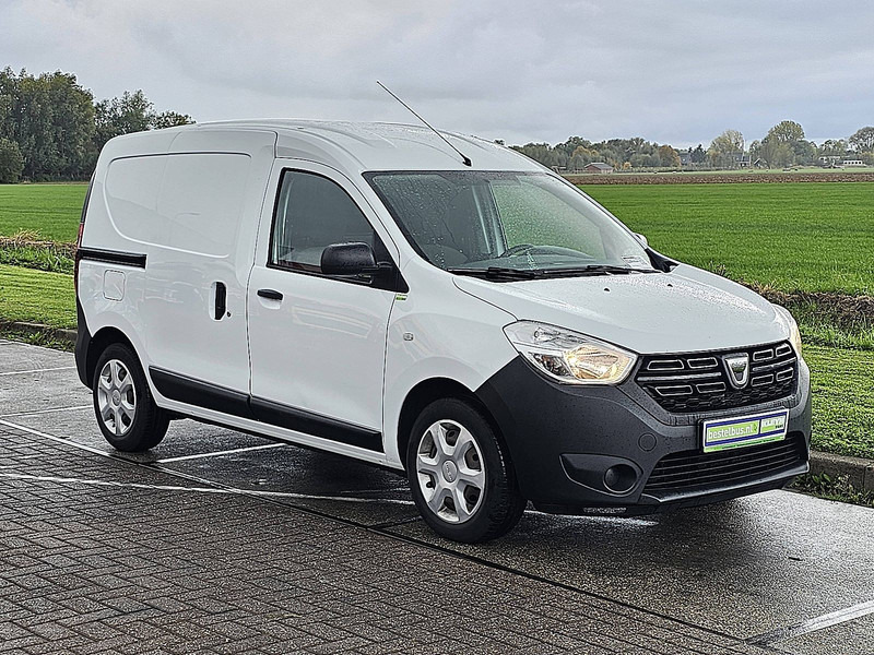 Dacia Dokker 1.5 L1 Airco Navi Euro6 - Dostavno vozilo sa zatvorenim sandukom: slika 4 Dacia Dokker 1.5 L1 Airco Navi Euro6 - Dostavno vozilo sa zatvorenim sandukom: slika 4