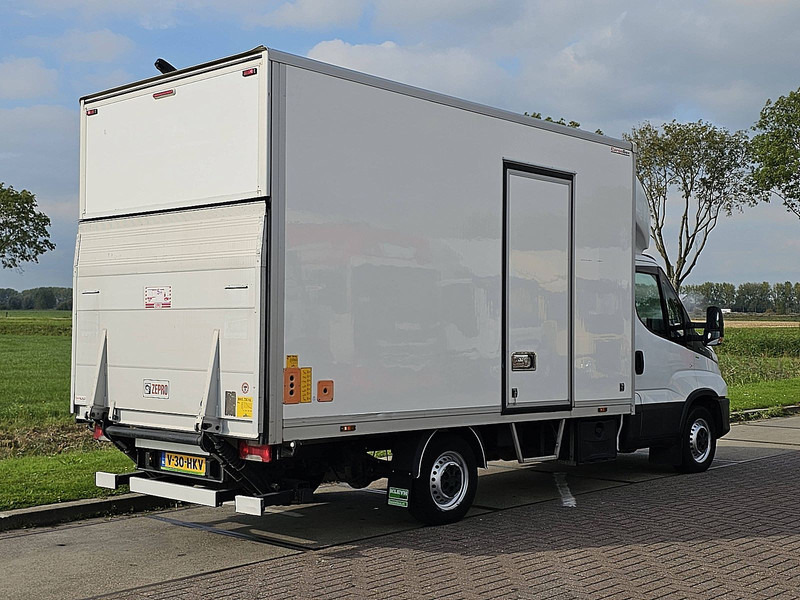 Iveco Daily 35 S 14 clima EURO6 - Furgon: slika 3 Iveco Daily 35 S 14 clima EURO6 - Furgon: slika 3