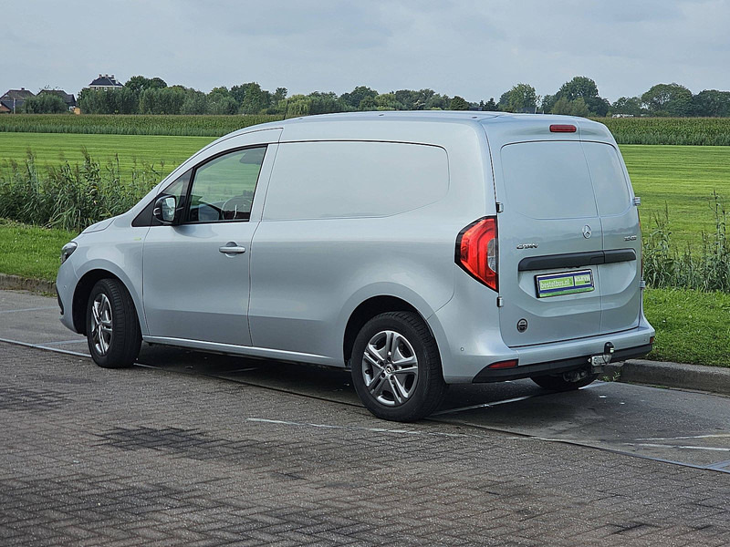 Mercedes-Benz Citan 110 CDI 3-Zits LED Automaat! - Dostavno vozilo sa zatvorenim sandukom: slika 5 Mercedes-Benz Citan 110 CDI 3-Zits LED Automaat! - Dostavno vozilo sa zatvorenim sandukom: slika 5