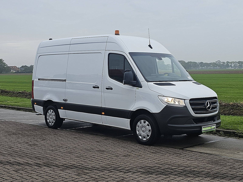Mercedes-Benz Sprinter 317 ac automaat EURO6 - Furgon: slika 4 Mercedes-Benz Sprinter 317 ac automaat EURO6 - Furgon: slika 4