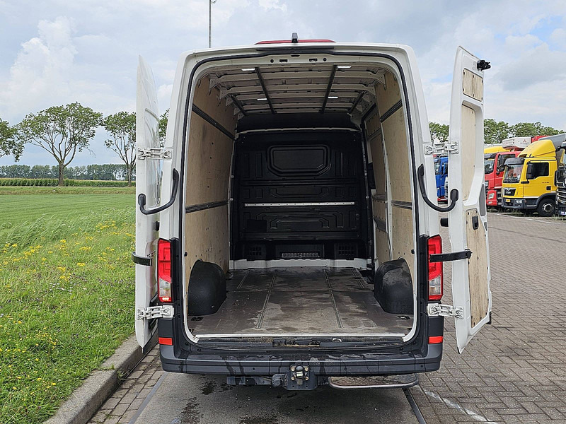 Furgon Volkswagen Crafter 35 2.0 L3H3 Navi Airco Eur6: slika 9