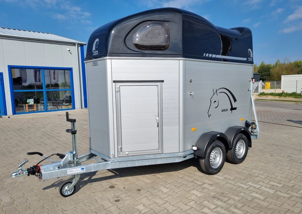 CHEVAL LIBERTÉ Cheval Liberte Gold First Alu + siodlarnia przyczepa dwukonna - Prikolica za konje: slika 3 CHEVAL LIBERTÉ Cheval Liberte Gold First Alu + siodlarnia przyczepa dwukonna - Prikolica za konje: slika 3
