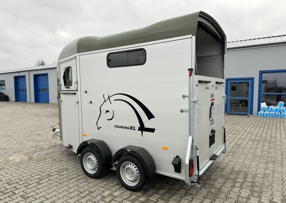 Prikolica za konje novi Cheval Liberte Touring Country XL przyczepa na dwa konie | duża siodlarnia | drzwi boczne | rampa przednia | 387×179 cm | ALUMINIOWA | Debon | dostawa | mocna i solidna |: slika 9