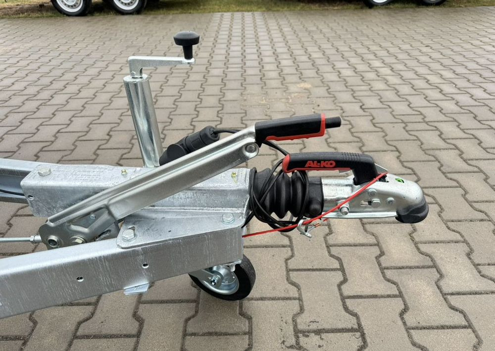 NEPTUN Nordica N13-302 2 KPS GN274 | 302 x 151 x 40 cm / 1300 kg - Plato prikolica: slika 3 NEPTUN Nordica N13-302 2 KPS GN274 | 302 x 151 x 40 cm / 1300 kg - Plato prikolica: slika 3