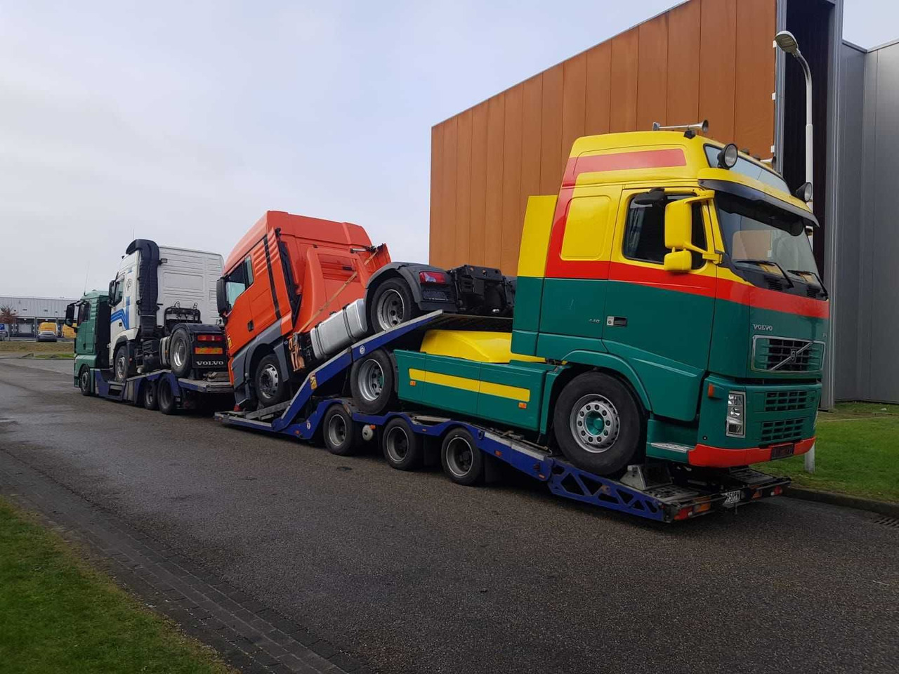 MAN TGA 26.440, Euro 5, FVG Autotransporter Autolaweta zestaw 6 osi - Kamion za prevoz automobila: slika 3 MAN TGA 26.440, Euro 5, FVG Autotransporter Autolaweta zestaw 6 osi - Kamion za prevoz automobila: slika 3