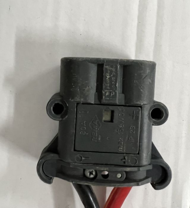 Hoppecke unknown | Trak mini 24V30A 230v Year unknown 80A Rema battery connecto Trak mini 24V30A 230v Year unknown 80A Rema battery connector - Baterija za Oprema za rukovanje materijalima: slika 3 Hoppecke unknown | Trak mini 24V30A 230v Year unknown 80A Rema battery connecto Trak mini 24V30A 230v Year unknown 80A Rema battery connector - Baterija za Oprema za rukovanje materijalima: slika 3