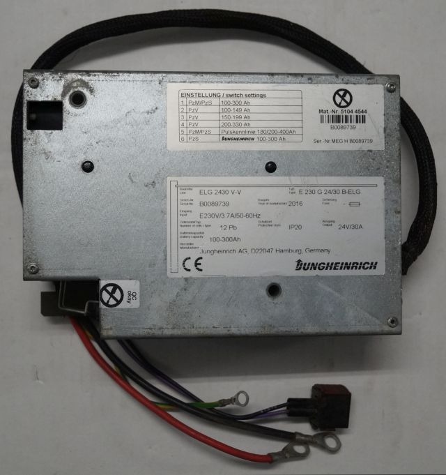 Jungheinrich 51044544 | build in charger 24V/30A 100-300Ah sn. B0089739 - Električni sistem za Oprema za rukovanje materijalima: slika 1 Jungheinrich 51044544 | build in charger 24V/30A 100-300Ah sn. B0089739 - Električni sistem za Oprema za rukovanje materijalima: slika 1