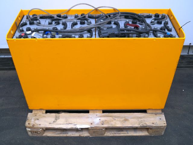 Jungheinrich unknown | Battery 48V775Ah 05-EPZS775SC Year 2024 weight 1135 kg sn - Baterija za Oprema za rukovanje materijalima: slika 1 Jungheinrich unknown | Battery 48V775Ah 05-EPZS775SC Year 2024 weight 1135 kg sn - Baterija za Oprema za rukovanje materijalima: slika 1