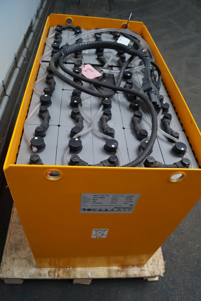 Jungheinrich unknown | Battery 48V775Ah 48 5PZS775 Year 2022 weight 1119 kg sn. - Baterija za Oprema za rukovanje materijalima: slika 2 Jungheinrich unknown | Battery 48V775Ah 48 5PZS775 Year 2022 weight 1119 kg sn. - Baterija za Oprema za rukovanje materijalima: slika 2