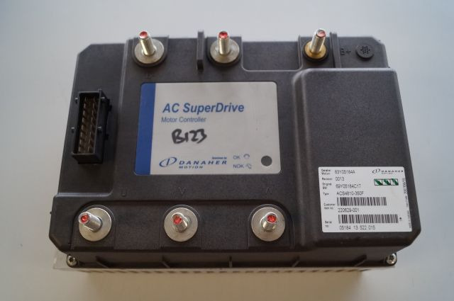 Toyota/BT 220629-001 | Danaher motion AC Superdrive motor controller 83Y05184A A - Upravljačka jedinica za Oprema za rukovanje materijalima: slika 1 Toyota/BT 220629-001 | Danaher motion AC Superdrive motor controller 83Y05184A A - Upravljačka jedinica za Oprema za rukovanje materijalima: slika 1