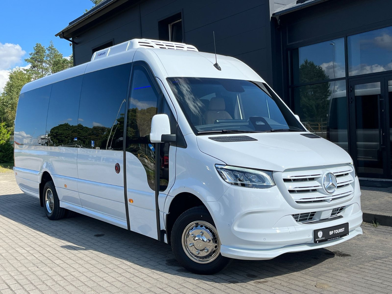 Mercedes-Benz Sprinter 519 TOURIST XL / 21 to 24 Seats / NEW! - Minibus, Putnički kombi: slika 1 Mercedes-Benz Sprinter 519 TOURIST XL / 21 to 24 Seats / NEW! - Minibus, Putnički kombi: slika 1