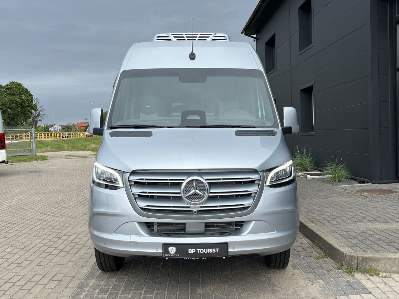 Mercedes-Benz Sprinter 519 TRANSFER XL / 22+1+1 / ON STOCK!!! Mercedes-Benz Sprinter 519 TOURIST XL/ 21-24 Seats/ IN STOCK! - Minibus, Putnički kombi: slika 2 Mercedes-Benz Sprinter 519 TRANSFER XL / 22+1+1 / ON STOCK!!! Mercedes-Benz Sprinter 519 TOURIST XL/ 21-24 Seats/ IN STOCK! - Minibus, Putnički kombi: slika 2