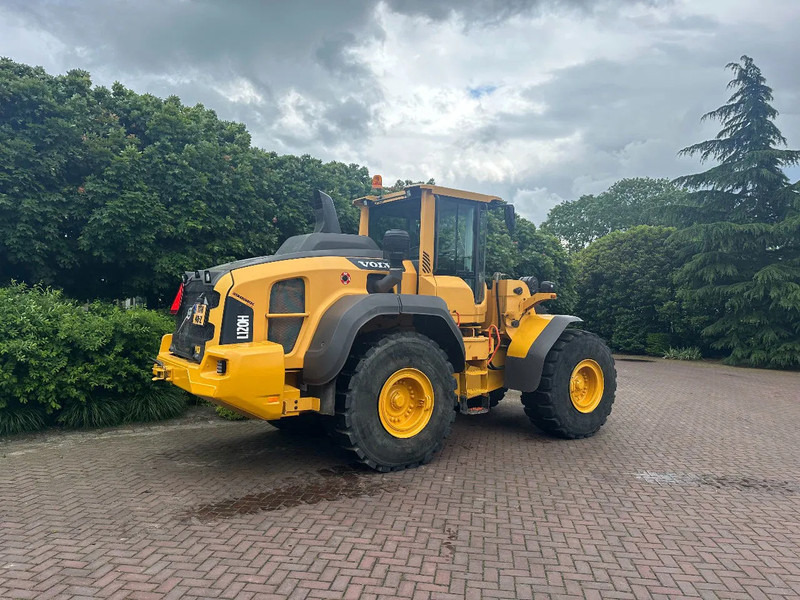 Volvo L120 H - Utovarivač točkaš: slika 4 Volvo L120 H - Utovarivač točkaš: slika 4