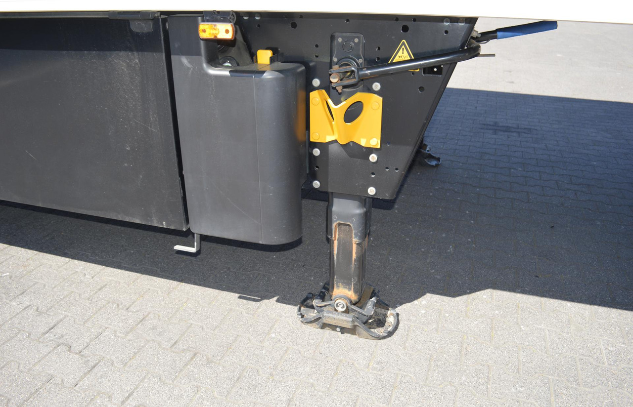 Schmitz Cargobull SKO FP 60 ThermoKing SLXi 300 - Poluprikolica hladnjače: slika 4 Schmitz Cargobull SKO FP 60 ThermoKing SLXi 300 - Poluprikolica hladnjače: slika 4