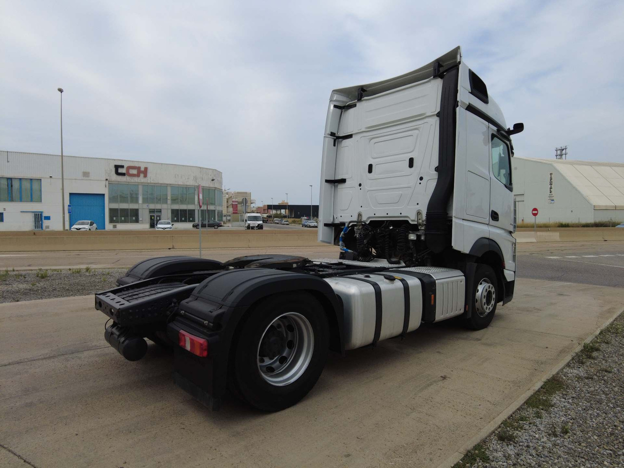 Mercedes-Benz Actros 5 1845 BigSpace, Max tanks - Tegljač: slika 3 Mercedes-Benz Actros 5 1845 BigSpace, Max tanks - Tegljač: slika 3