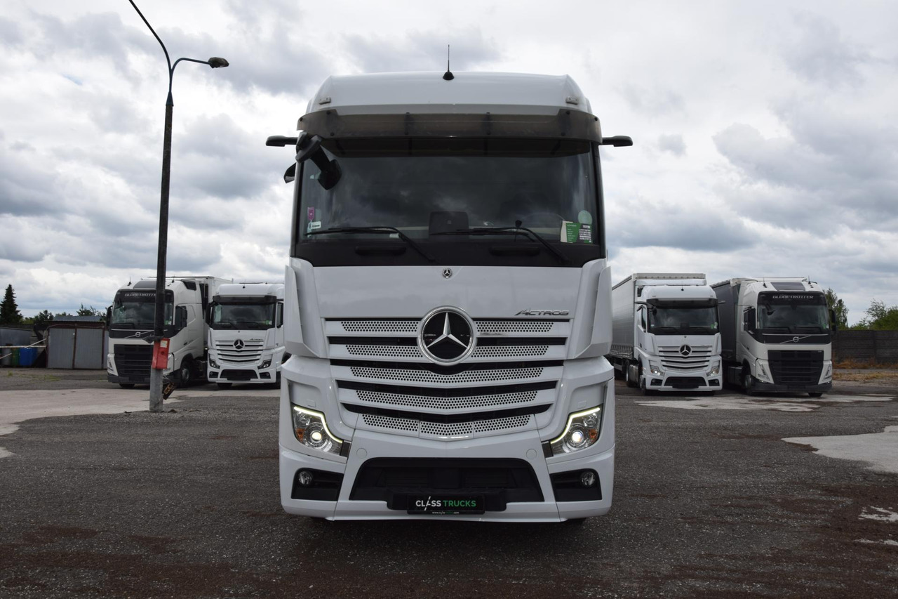 Mercedes-Benz Actros 5 1845 BigSpace Max tanks - Tegljač: slika 2 Mercedes-Benz Actros 5 1845 BigSpace Max tanks - Tegljač: slika 2