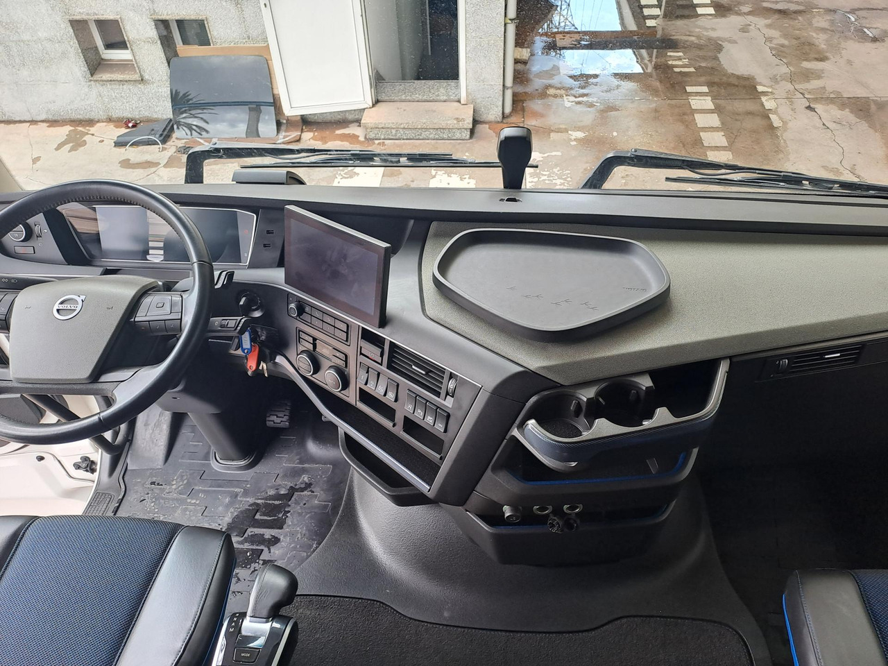 Tegljač Volvo FH 460 Globetrotter XL Varios i-Save: slika 6