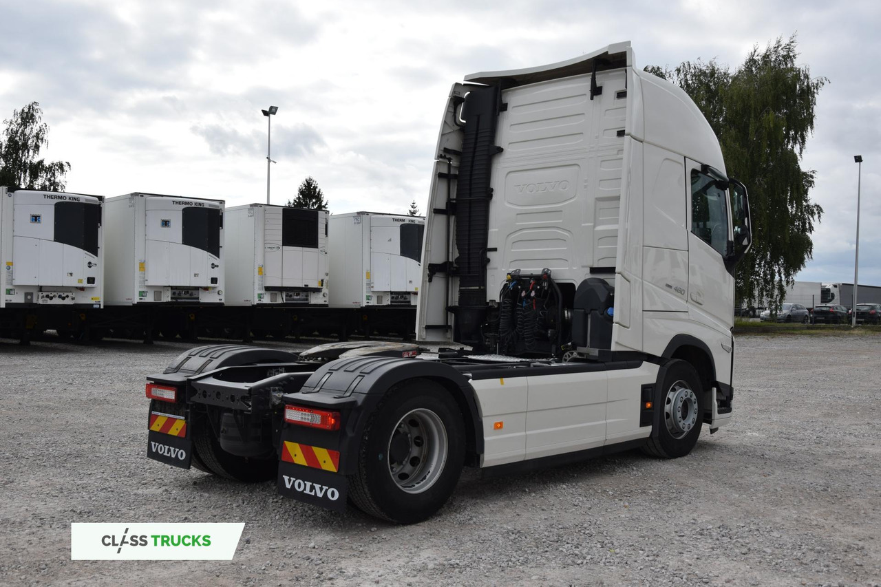 Volvo FH 460 Globetrotter XL i-Save Side Skirts - Tegljač: slika 4 Volvo FH 460 Globetrotter XL i-Save Side Skirts - Tegljač: slika 4
