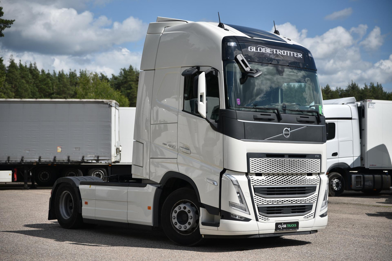 Volvo FH 460 Globetrotter XL i-Save Side Skirts - Tegljač: slika 3 Volvo FH 460 Globetrotter XL i-Save Side Skirts - Tegljač: slika 3