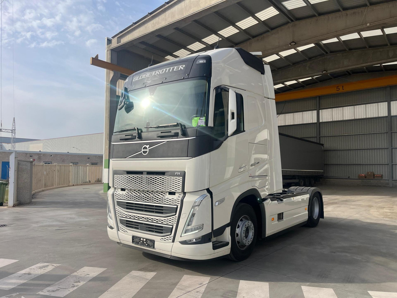 Volvo FH 460 Globetrotter XL i-Save - Tegljač: slika 1 Volvo FH 460 Globetrotter XL i-Save - Tegljač: slika 1