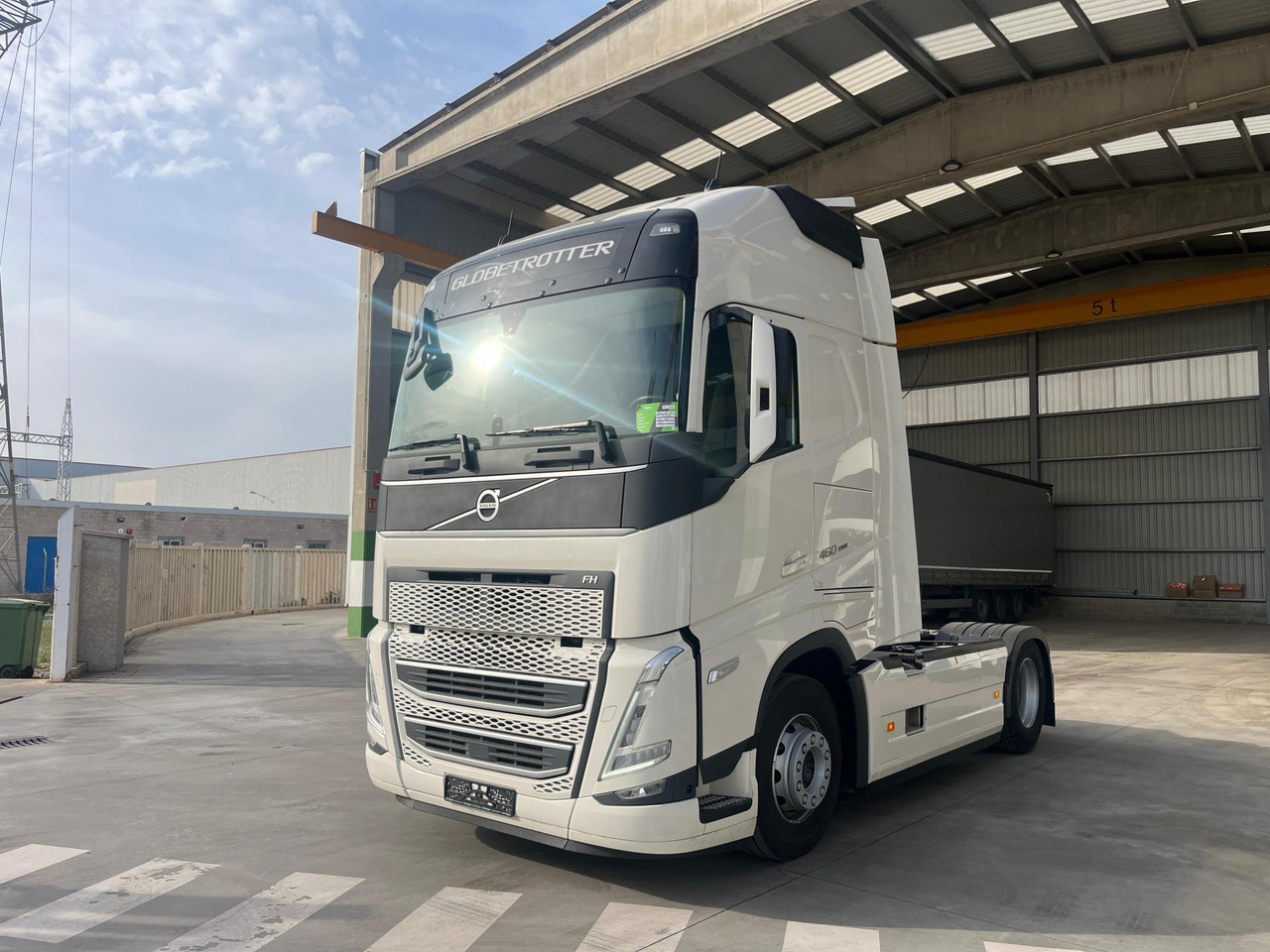 Volvo FH 460 Globetrotter XL i-Save - Tegljač: slika 1 Volvo FH 460 Globetrotter XL i-Save - Tegljač: slika 1