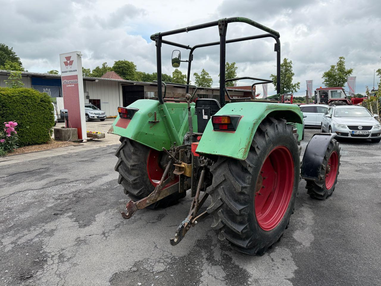 Fendt Farmer 106 (FWA 268S) - Traktor: slika 4 Fendt Farmer 106 (FWA 268S) - Traktor: slika 4