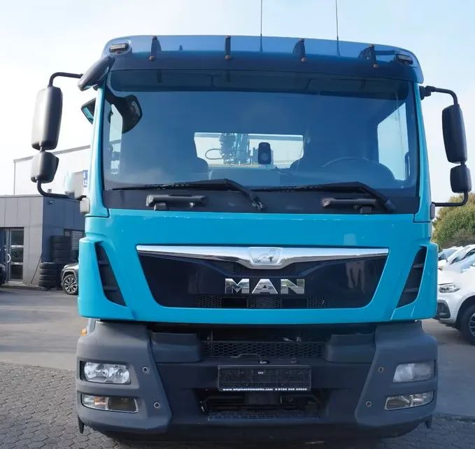 Kamion sa tovarnim sandukom, Kamion sa dizalicom MAN TGS 18.290 | Żuraw Hyva HB 150 | Euro 6 | Automat | 1. właściciel | 4X2 | Przebieg 160 124 !: slika 15 Kamion sa tovarnim sandukom, Kamion sa dizalicom MAN TGS 18.290 | Żuraw Hyva HB 150 | Euro 6 | Automat | 1. właściciel | 4X2 | Przebieg 160 124 !: slika 15