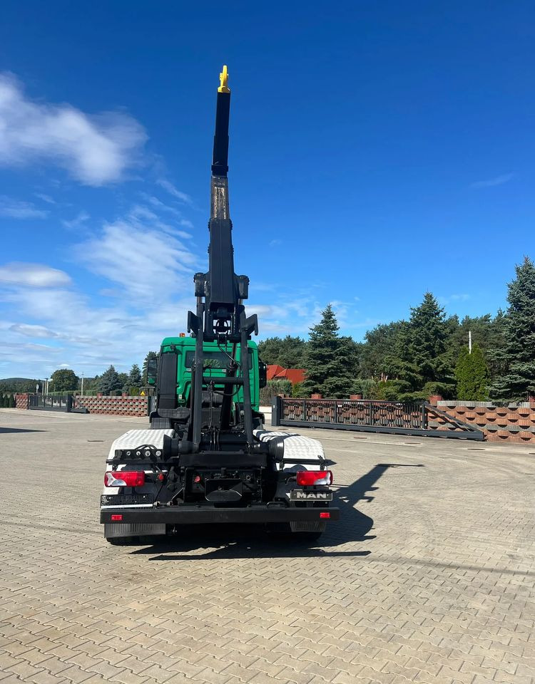 MAN TGS 26.440 | Hakowiec Meiller| 6x4 | 440 KM | przód resor, tył pneumatyczne |Belka ostrzegawcza (koguty) - Kamion sa hidrauličnom kukom: slika 5 MAN TGS 26.440 | Hakowiec Meiller| 6x4 | 440 KM | przód resor, tył pneumatyczne |Belka ostrzegawcza (koguty) - Kamion sa hidrauličnom kukom: slika 5