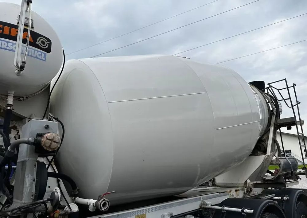 MAN TGS 35.440 – Gruszka/ Betonomieszarka CIFA / 8x4 / Retarder / Euro 6 / Manual - Mikser za beton: slika 3 MAN TGS 35.440 – Gruszka/ Betonomieszarka CIFA / 8x4 / Retarder / Euro 6 / Manual - Mikser za beton: slika 3