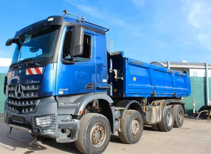Mercedes-Benz 3245 | 8x4 | Wywrotka 3-stronna Meiller | Retarder | Bordmatik | Euro 6 | Klima | 308 798 km - Istovarivač: slika 2 Mercedes-Benz 3245 | 8x4 | Wywrotka 3-stronna Meiller | Retarder | Bordmatik | Euro 6 | Klima | 308 798 km - Istovarivač: slika 2