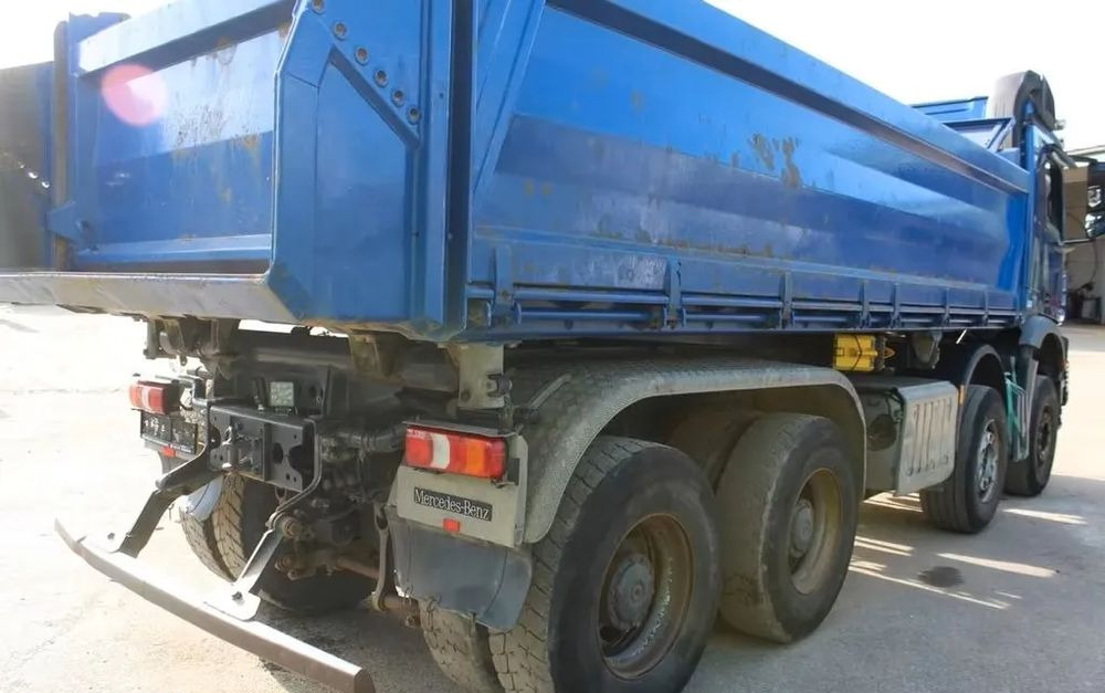 Mercedes-Benz 3245 | 8x4 | Wywrotka 3-stronna Meiller | Retarder | Bordmatik | Euro 6 | Klima | 308 798 km - Istovarivač: slika 5 Mercedes-Benz 3245 | 8x4 | Wywrotka 3-stronna Meiller | Retarder | Bordmatik | Euro 6 | Klima | 308 798 km - Istovarivač: slika 5