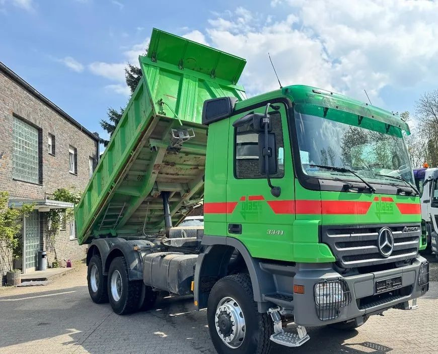 Mercedes-Benz ACTROS MPII 3341/6X6/WYWROTKA TRÓJSTRONNA /KIPPER ALLRAD/ BORDMATIK/ EURO 3 - Istovarivač: slika 1 Mercedes-Benz ACTROS MPII 3341/6X6/WYWROTKA TRÓJSTRONNA /KIPPER ALLRAD/ BORDMATIK/ EURO 3 - Istovarivač: slika 1