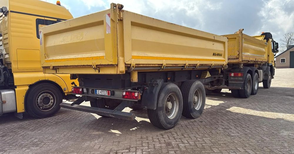 Miller Przyczepa Tandem R180 / Kiper Wywrotka x3 /Bordmatic-Manual/VIN:WMM000000C0056248/ 2013 - Prikolica istovarivača: slika 4 Miller Przyczepa Tandem R180 / Kiper Wywrotka x3 /Bordmatic-Manual/VIN:WMM000000C0056248/ 2013 - Prikolica istovarivača: slika 4