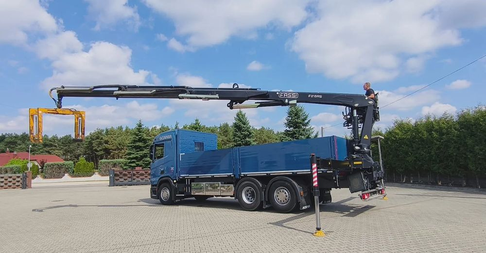 Scania R 500 6x2 / HDS Fassi F 215 AS / Euro 6 / Retarder / Oś skrętna / 220 000 km! - Kamion sa tovarnim sandukom, Kamion sa dizalicom: slika 4 Scania R 500 6x2 / HDS Fassi F 215 AS / Euro 6 / Retarder / Oś skrętna / 220 000 km! - Kamion sa tovarnim sandukom, Kamion sa dizalicom: slika 4