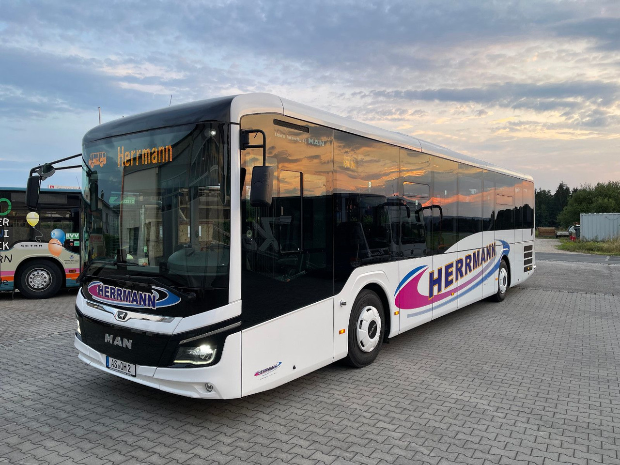 MAN Lion's Intercity LE 12 - Gradski autobus: slika 4 MAN Lion's Intercity LE 12 - Gradski autobus: slika 4