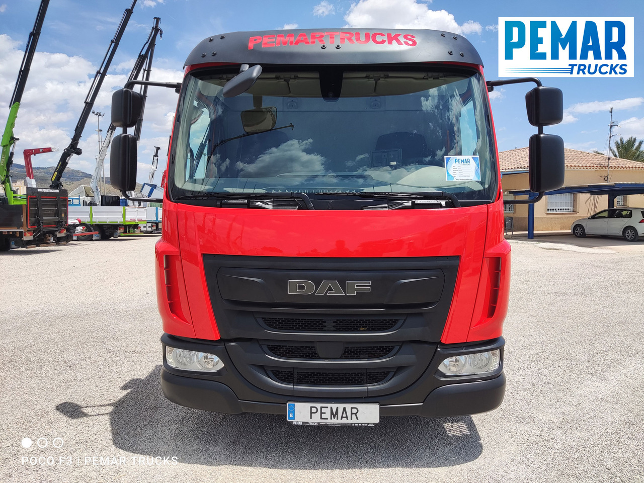 DAF LF 210 GRUA CAJA FIJA - Kamion sa tovarnim sandukom, Kamion sa dizalicom: slika 3 DAF LF 210 GRUA CAJA FIJA - Kamion sa tovarnim sandukom, Kamion sa dizalicom: slika 3