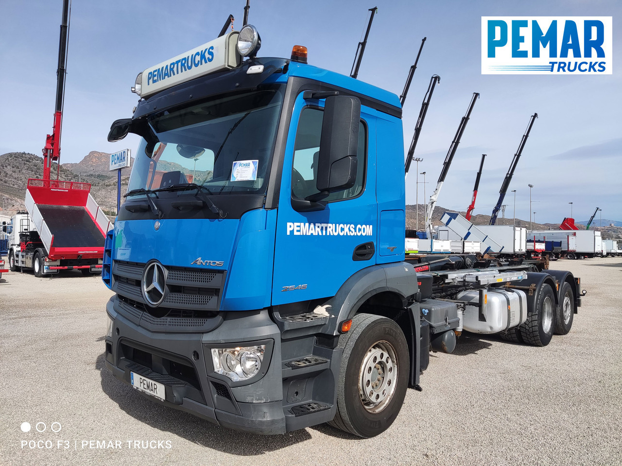MERCEDES-BENZ ANTOS 2546 6X2 MULTILIFT - Kamion za prevoz kontejnera/ Kamion sa promenjivim sandukom: slika 2 MERCEDES-BENZ ANTOS 2546 6X2 MULTILIFT - Kamion za prevoz kontejnera/ Kamion sa promenjivim sandukom: slika 2