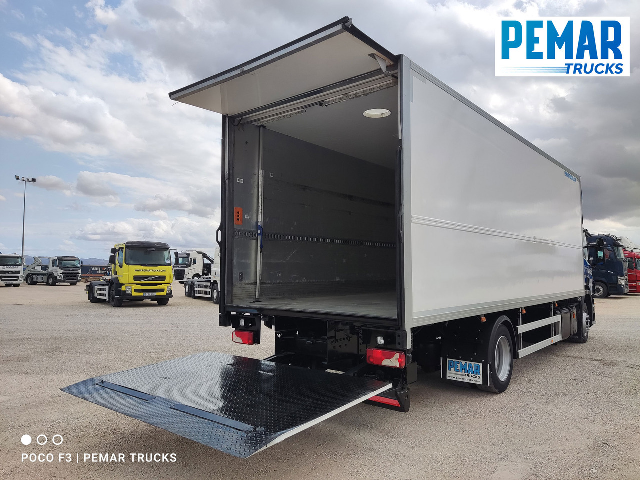 Kamion sa zatvorenim sandukom SCANIA P 230 CAJA CERRADA 16.5T: slika 11