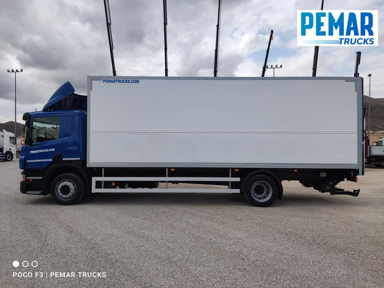 Kamion sa zatvorenim sandukom SCANIA P 230 CAJA CERRADA 16.5T: slika 8