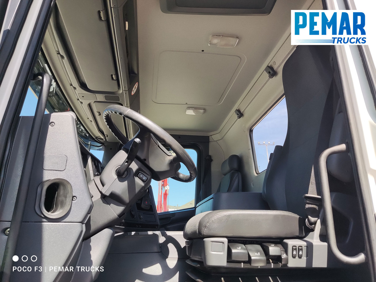 Kamion sa golom šasijom i zatvorenom kabinom SCANIA P 410 8X4 CHASIS EURO 6: slika 14