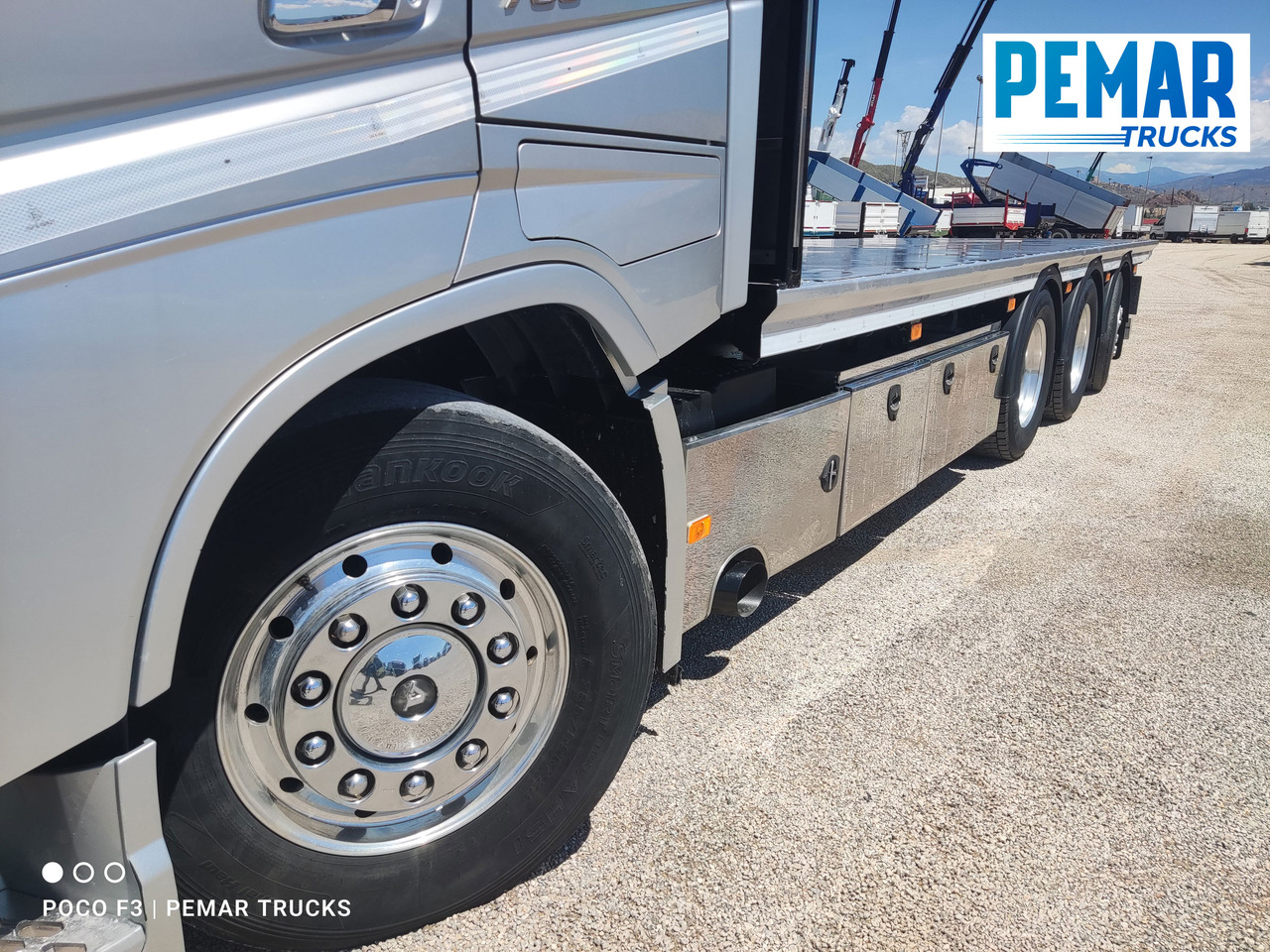 Kamion sa tovarnim sandukom VOLVO FH16 750 8X4 PLATAFORMA CAJA ABIERTA: slika 15