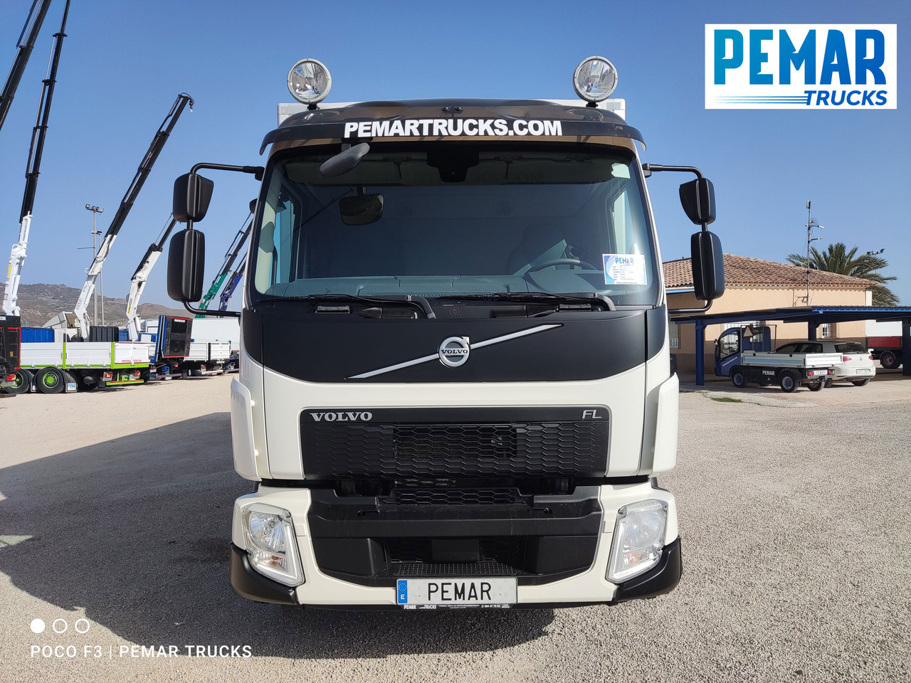 VOLVO FL 210 CAJA CERRADA 12T EURO 6 - Kamion sa zatvorenim sandukom: slika 2 VOLVO FL 210 CAJA CERRADA 12T EURO 6 - Kamion sa zatvorenim sandukom: slika 2