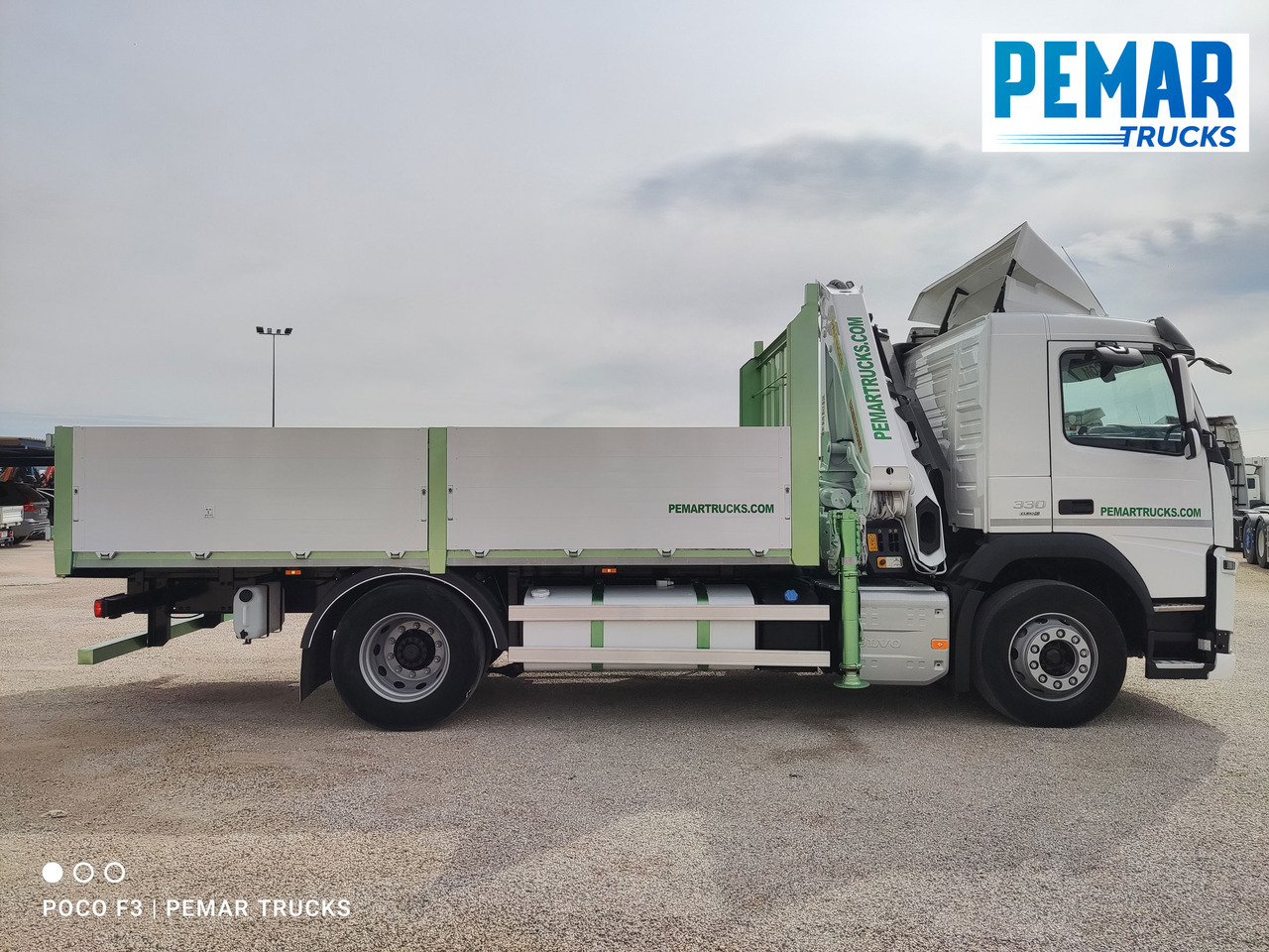 VOLVO FM 330 4X2 GRUA CAJA FIJA - Kamion sa tovarnim sandukom, Kamion sa dizalicom: slika 5 VOLVO FM 330 4X2 GRUA CAJA FIJA - Kamion sa tovarnim sandukom, Kamion sa dizalicom: slika 5