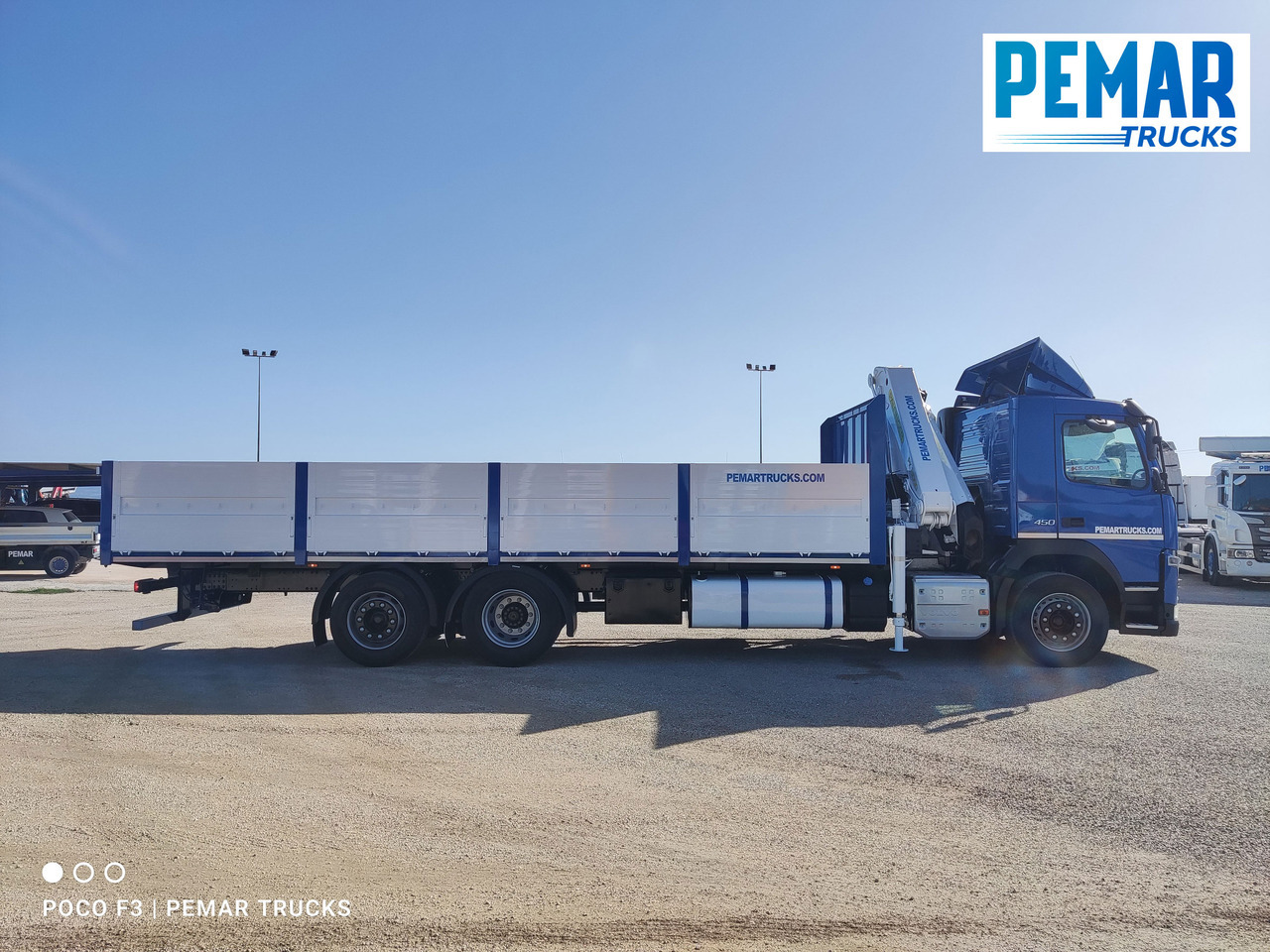 VOLVO FM 450 6X2 GRUA CAJA FIJA EURO 6 - Kamion sa tovarnim sandukom, Kamion sa dizalicom: slika 5 VOLVO FM 450 6X2 GRUA CAJA FIJA EURO 6 - Kamion sa tovarnim sandukom, Kamion sa dizalicom: slika 5
