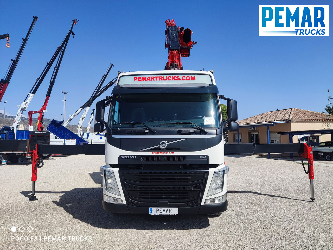 VOLVO FM 500 8X2 GRUA CAJA FIJA 32T - Kamion sa dizalicom: slika 2 VOLVO FM 500 8X2 GRUA CAJA FIJA 32T - Kamion sa dizalicom: slika 2