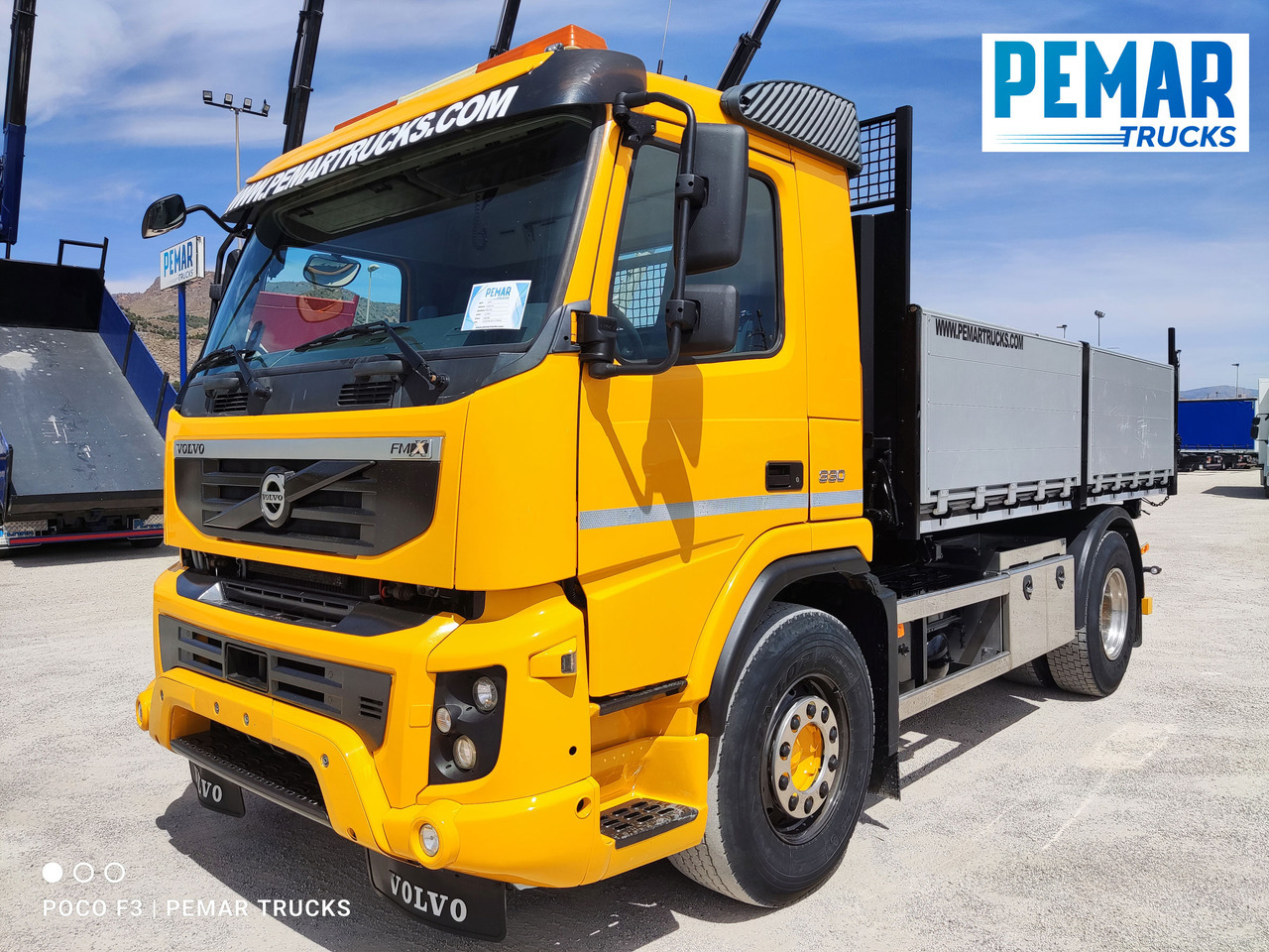 VOLVO FMX 330 BASCULANTE 18T - Istovarivač: slika 2 VOLVO FMX 330 BASCULANTE 18T - Istovarivač: slika 2